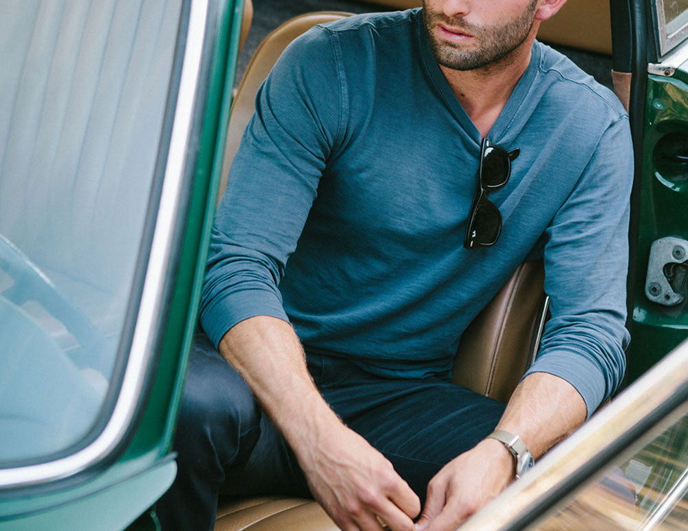 Feel Confident in These Best T-Shirt Looks for Different Occasions Feel Confident in These Best T-Shirt Looks for Different Occasions