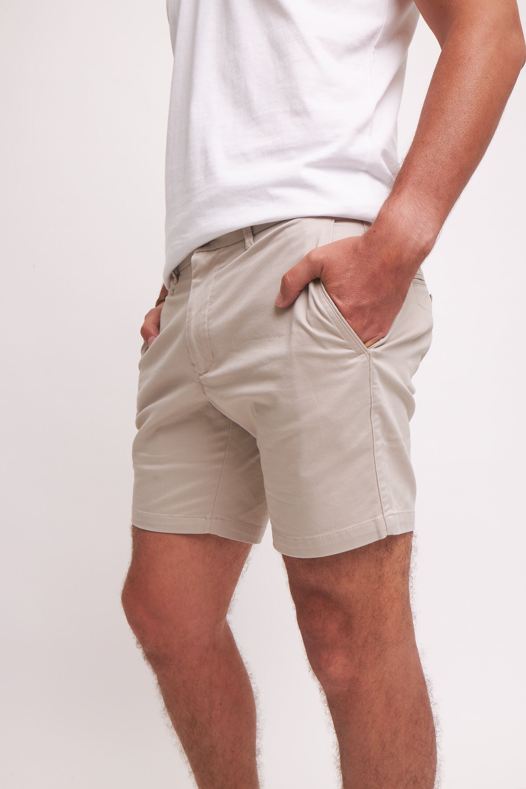 Feel Good Shorts in Light Khaki